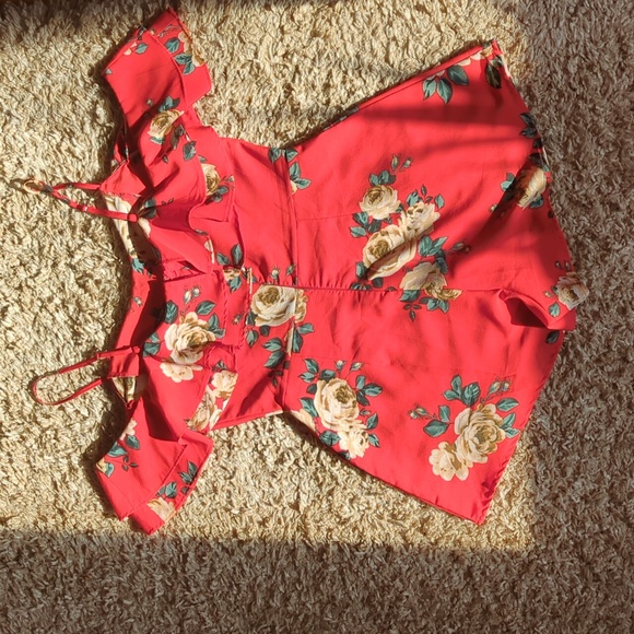 Floral Off-Shoulder Romper - Picture 4 of 4